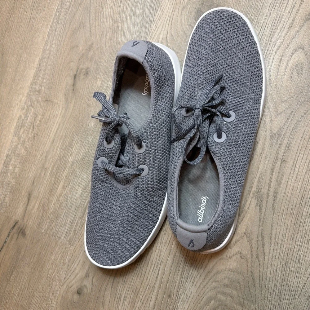 allbirds see picture
